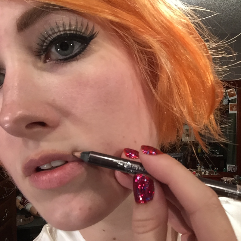 Illustration for article titled Makeup That Will Get You Laid-- Er...Make You Look Just Like Lana Del Rey